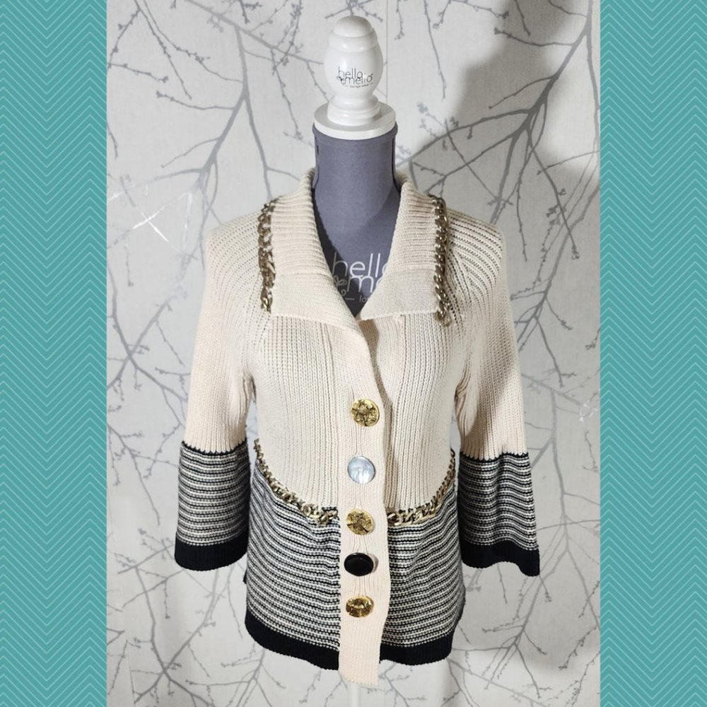 Pure Handknit Chunky Knit Button Front Cardigan w/ Chainlink Detail